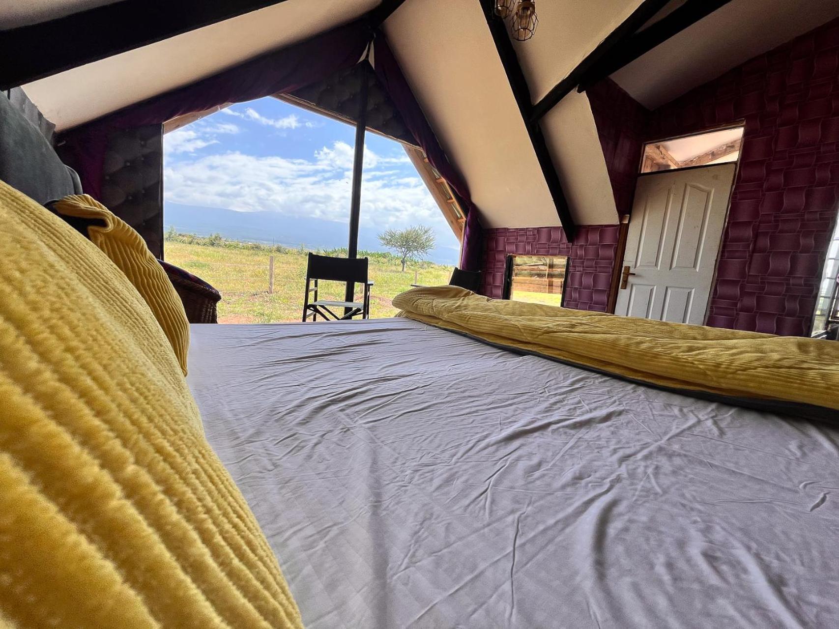 Kilimanjaro View Cabin-Amboseli Oloitokitok Eksteriør billede