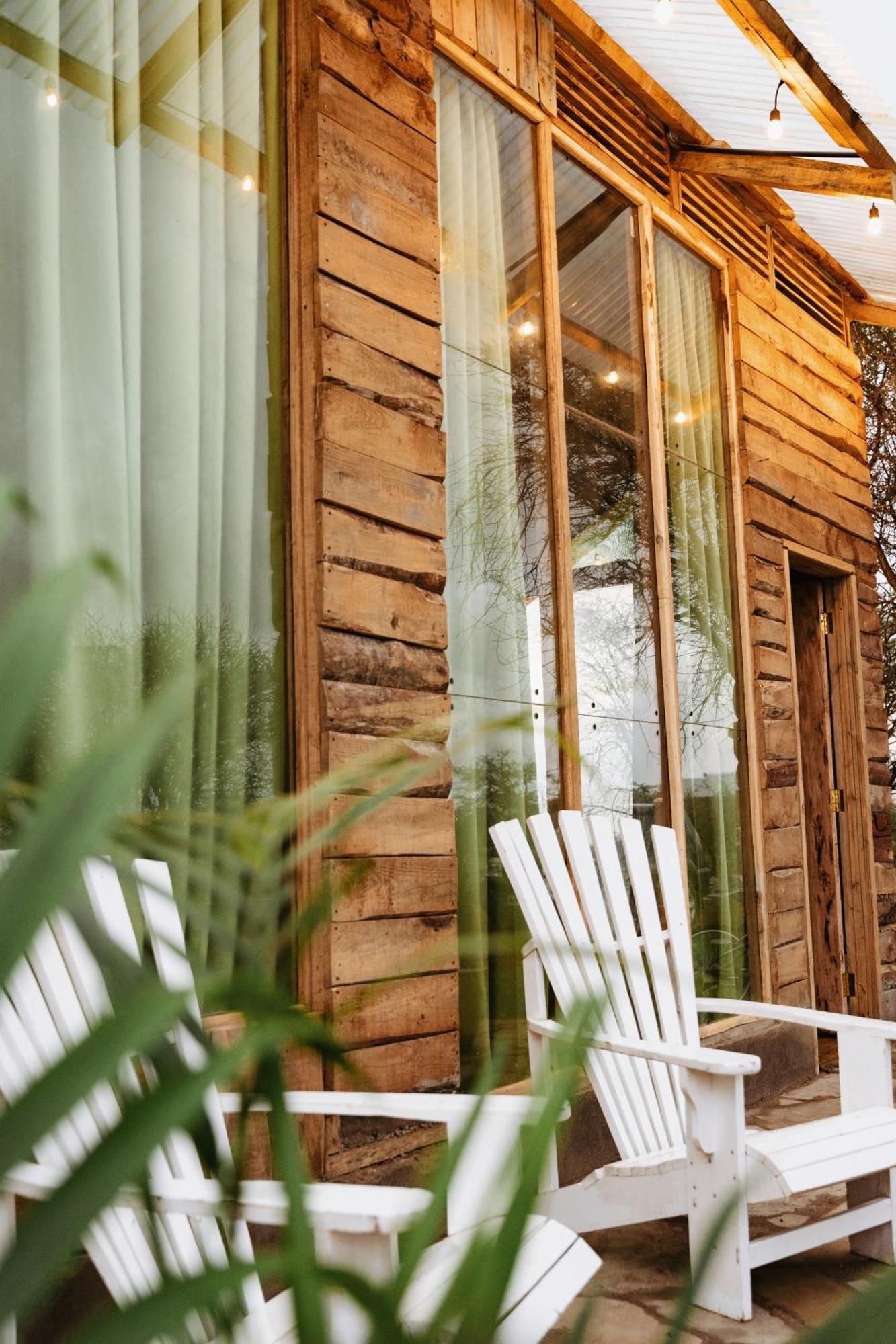 Kilimanjaro View Cabin-Amboseli Oloitokitok Eksteriør billede