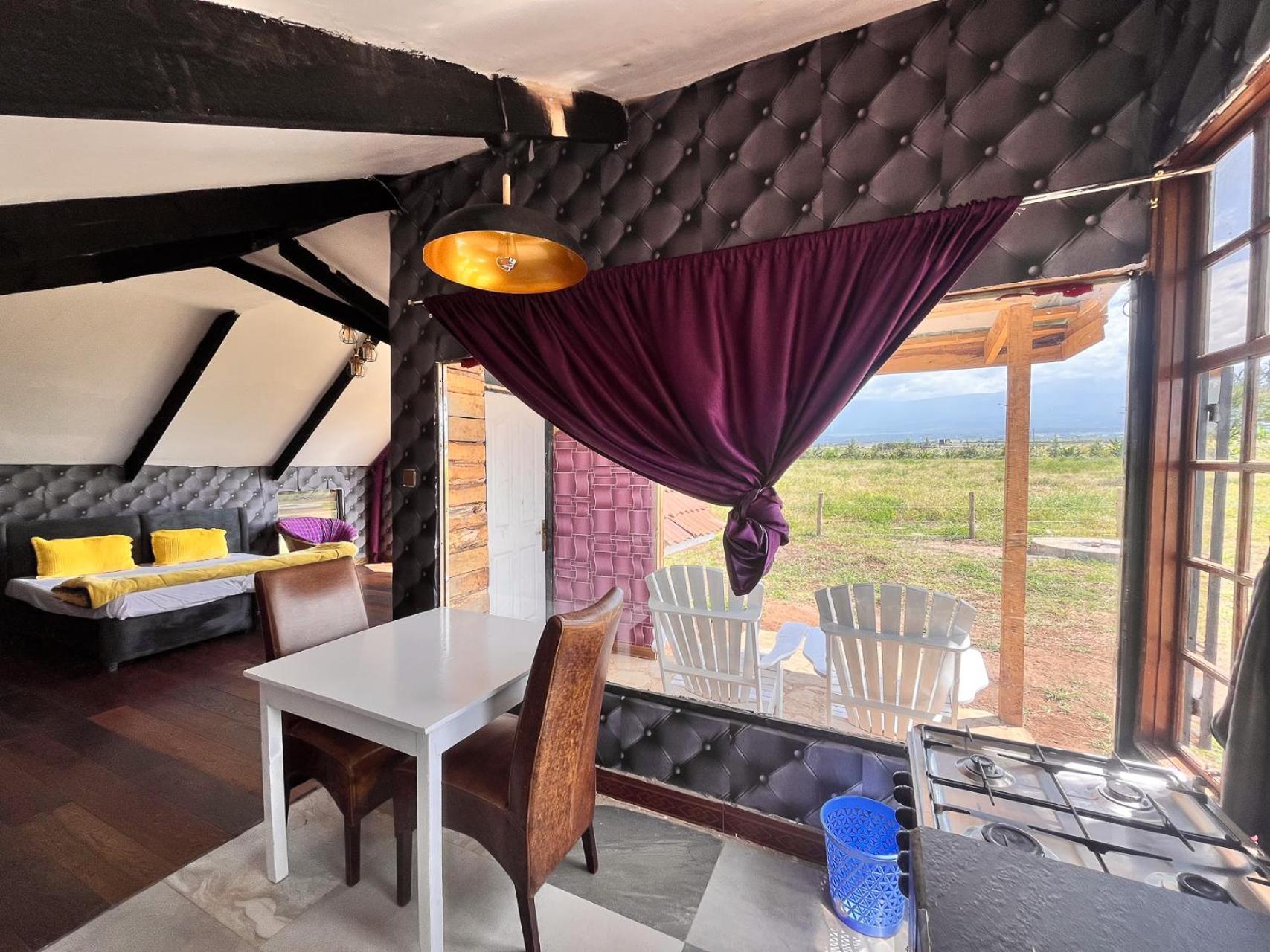 Kilimanjaro View Cabin-Amboseli Oloitokitok Eksteriør billede