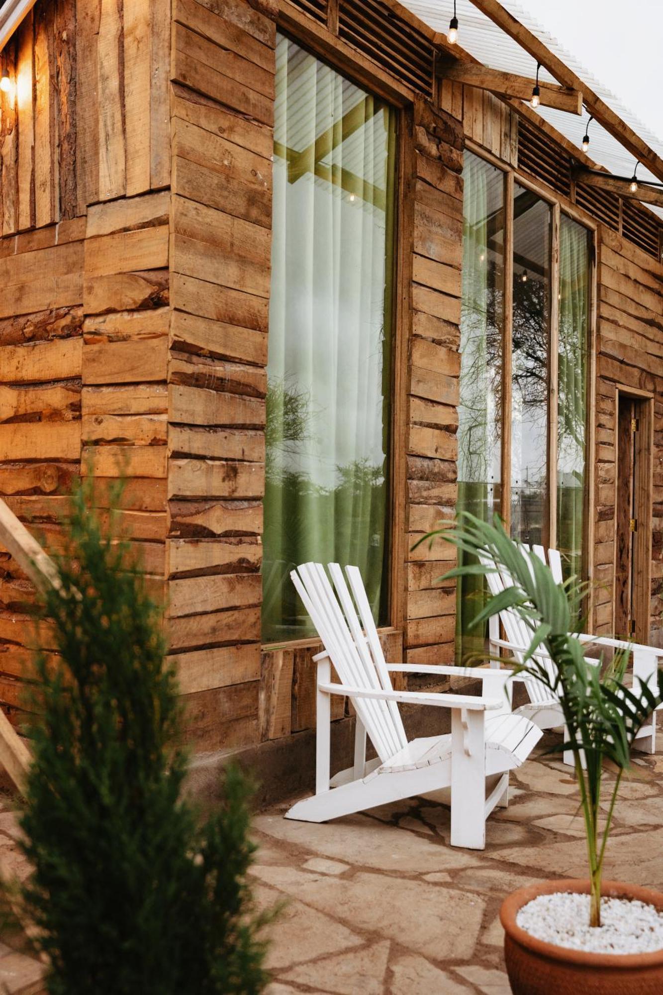 Kilimanjaro View Cabin-Amboseli Oloitokitok Eksteriør billede